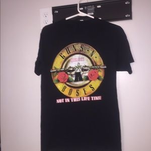 2016 Guns and Roses concert tee shirt